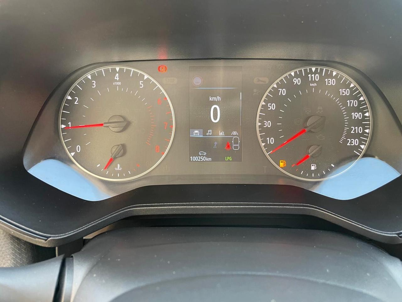 Renault Clio TCe 100 CV GPL 5