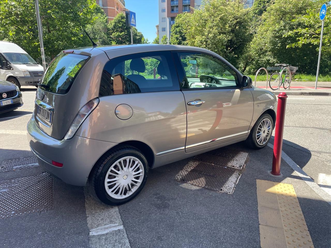 Lancia Ypsilon 1.2 69 CV/1PROP/GARANZIA 12 MESI