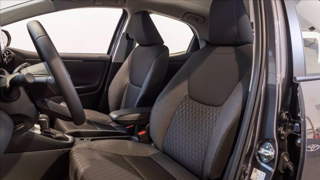 TOYOTA Yaris 1.5h Trend del 2021