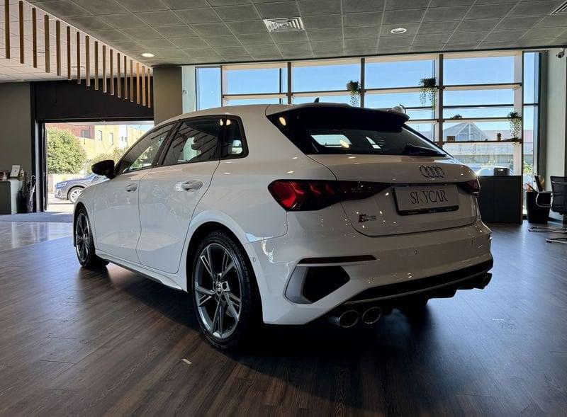 Audi S3 Sportback 2.0 tfsi quattro s-tronic