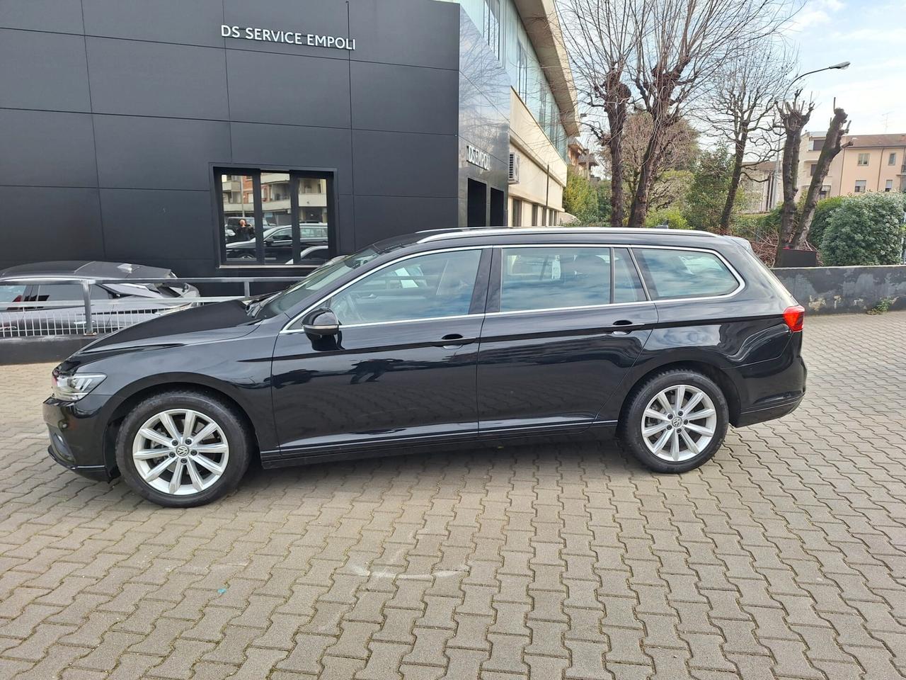 Volkswagen Passat Variant 2.0 TDI SCR EVO DSG Business IVA ESPOSTA