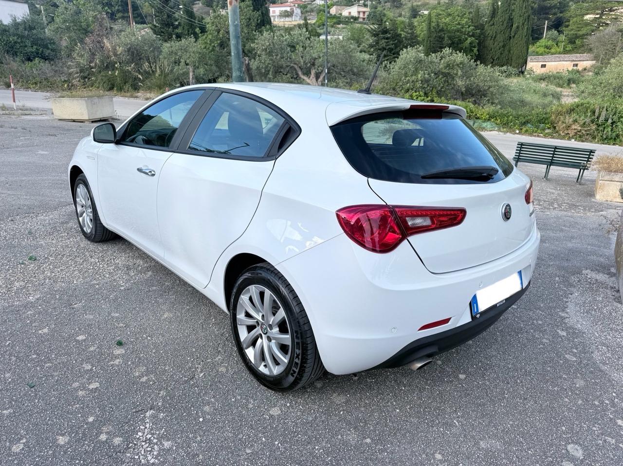 Alfa Romeo Giulietta 1.6 JTDm 120 CV Business