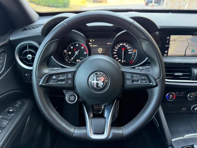 ALFA ROMEO Stelvio 190CV Q4 19'' BLACK+RETROCAMERA+2PDC+PACKBLACK