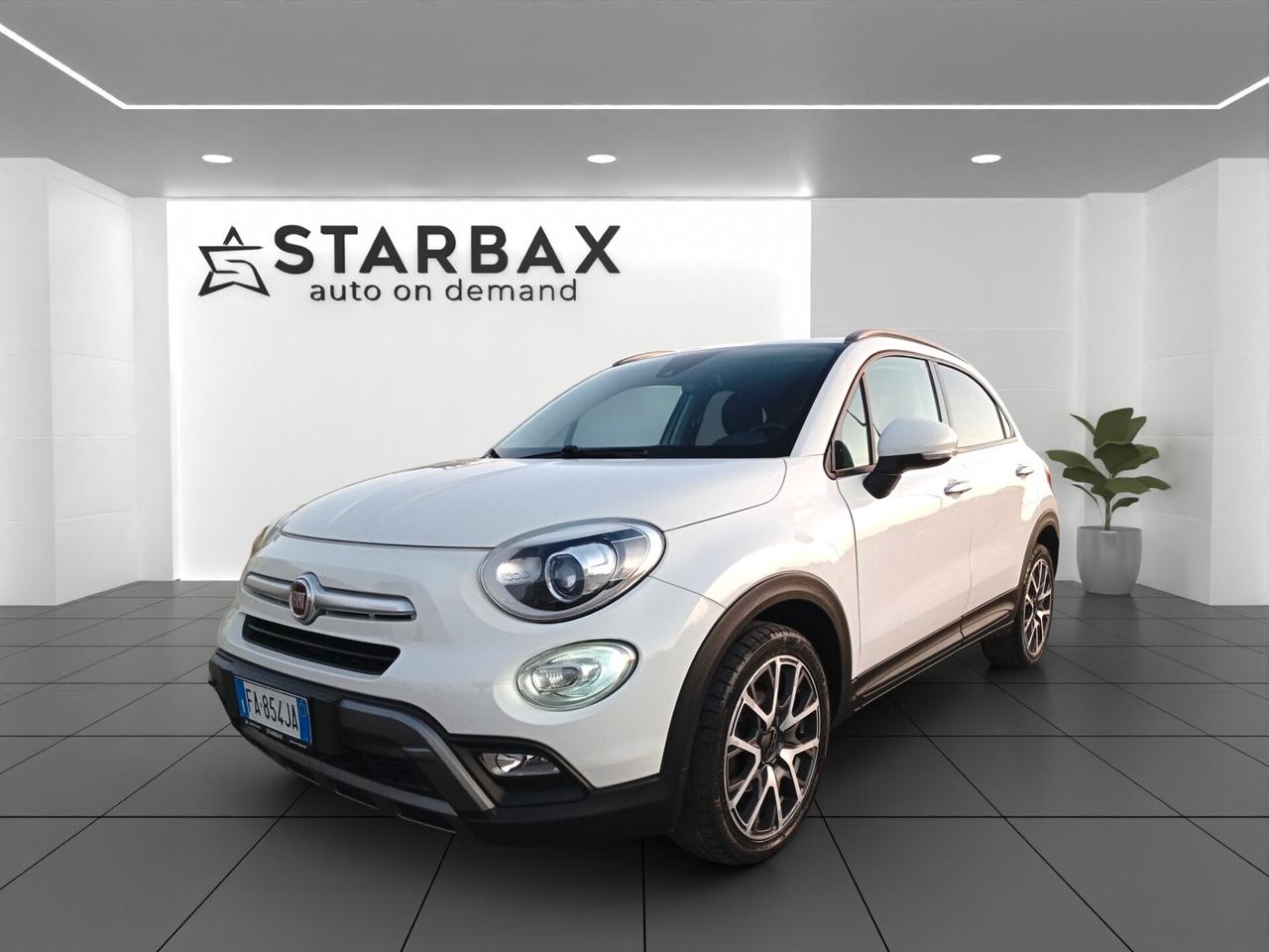 Fiat 500X 1.6 MultiJet 120 CV Cross xenon keyless Navi Blockshaft