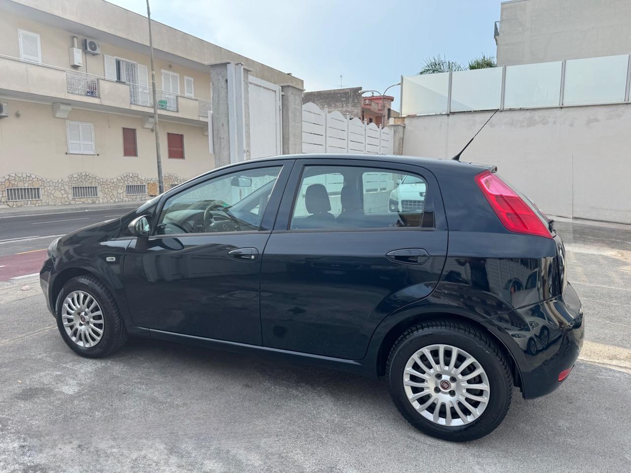 Fiat Punto 1.4 GPL 78CV Easypower Young 2015
