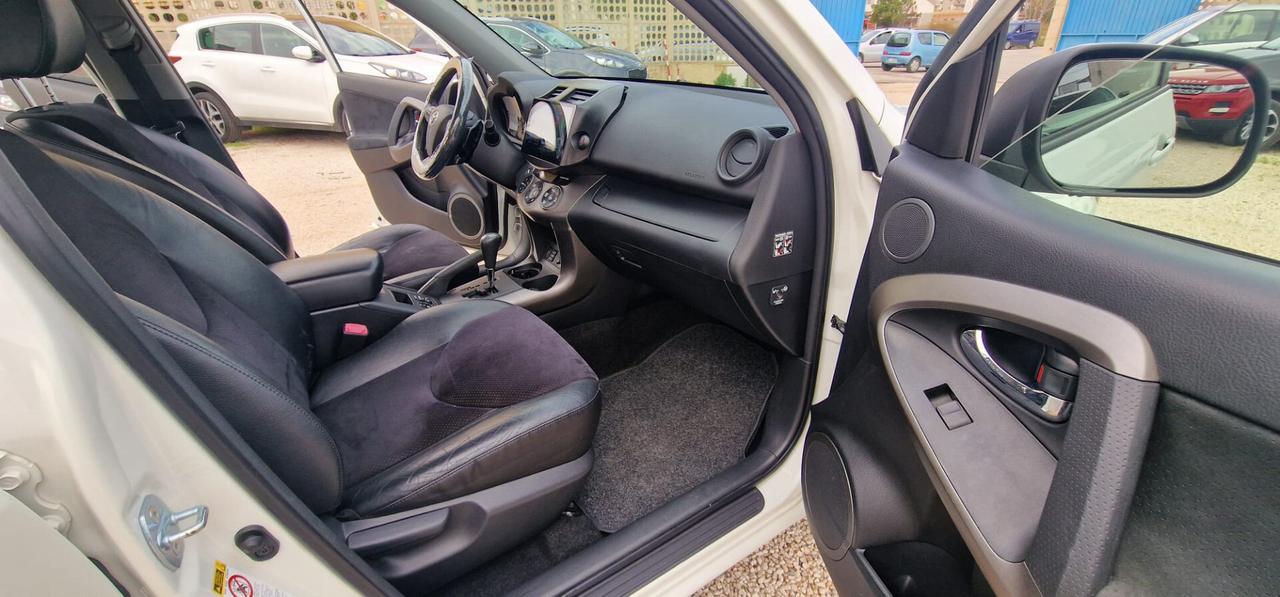 Toyota RAV4 Crossover 2.2 D-Cat A/T 150 CV Style