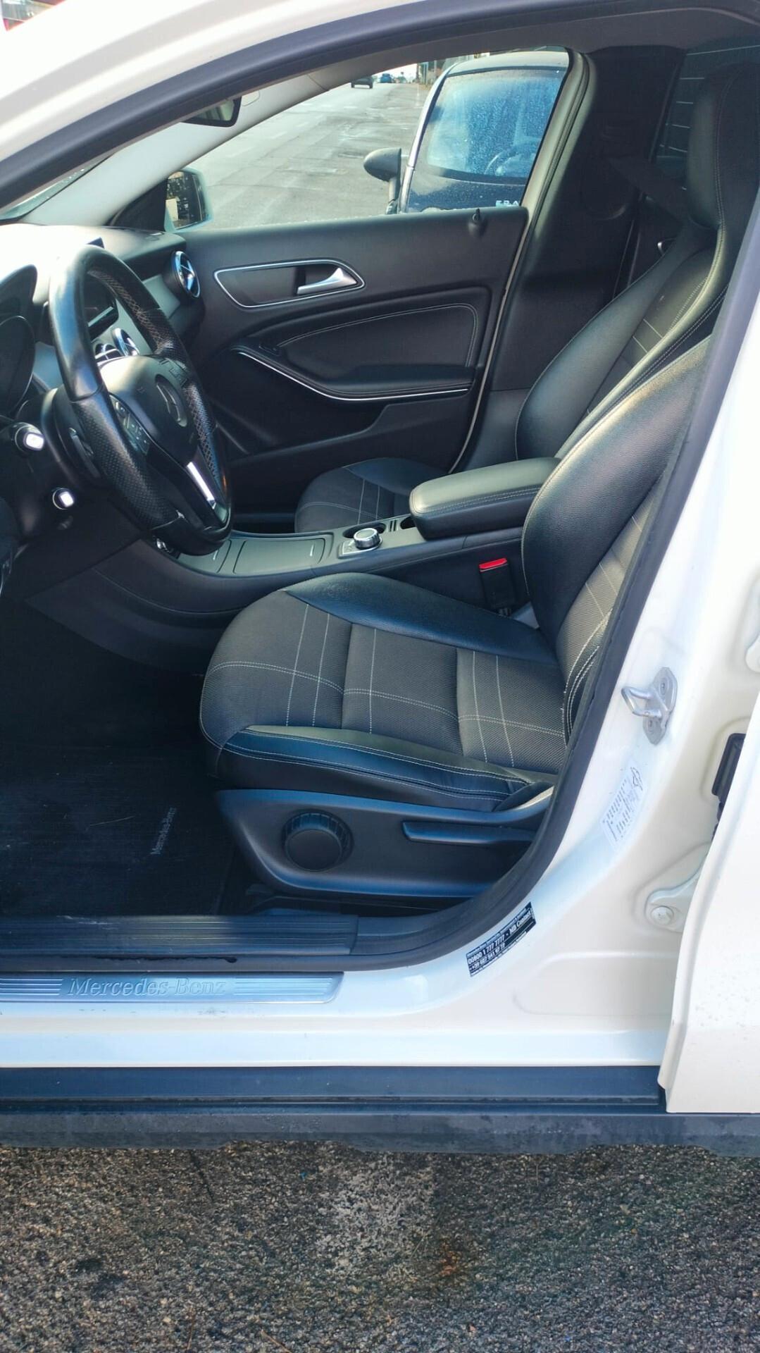 Mercedes-benz GLA 200 CDI Automatic 4Matic Premium