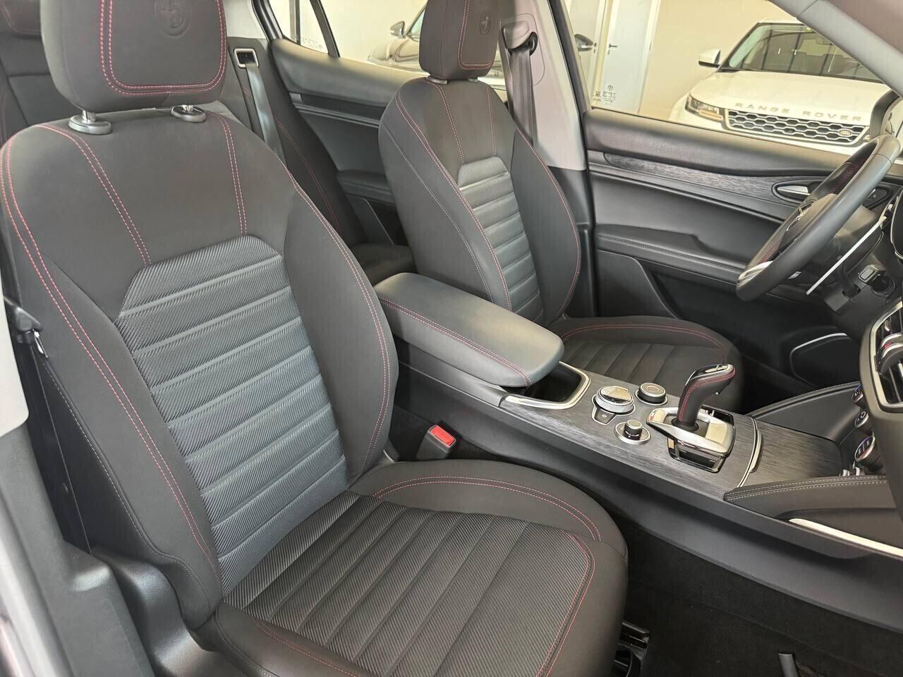 Alfa Romeo Stelvio 2.2 Turbodiesel 190 CV AT8 Q4 Business