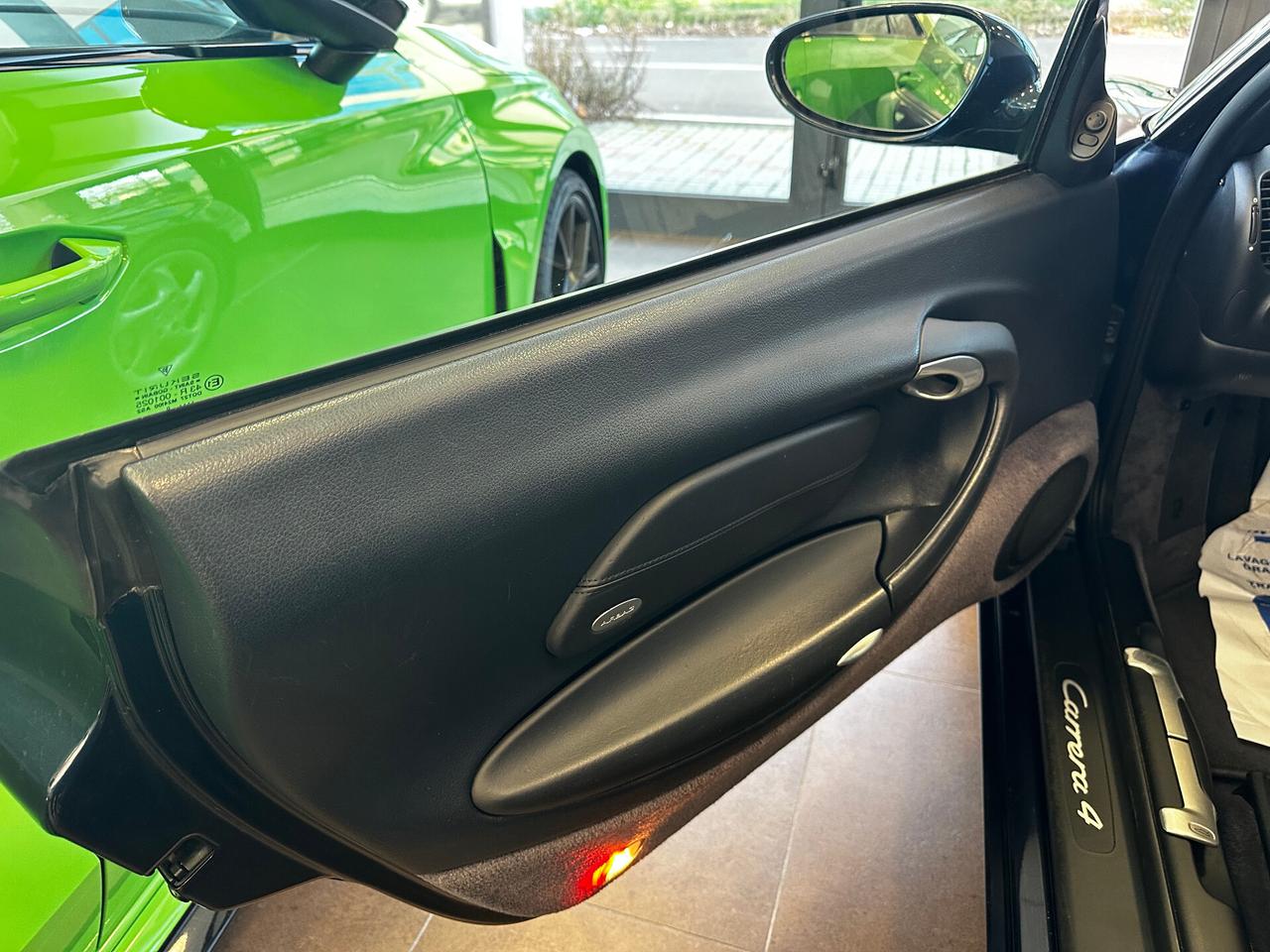 Porsche 911 Porsche 911 Carrera 4 Cabrio