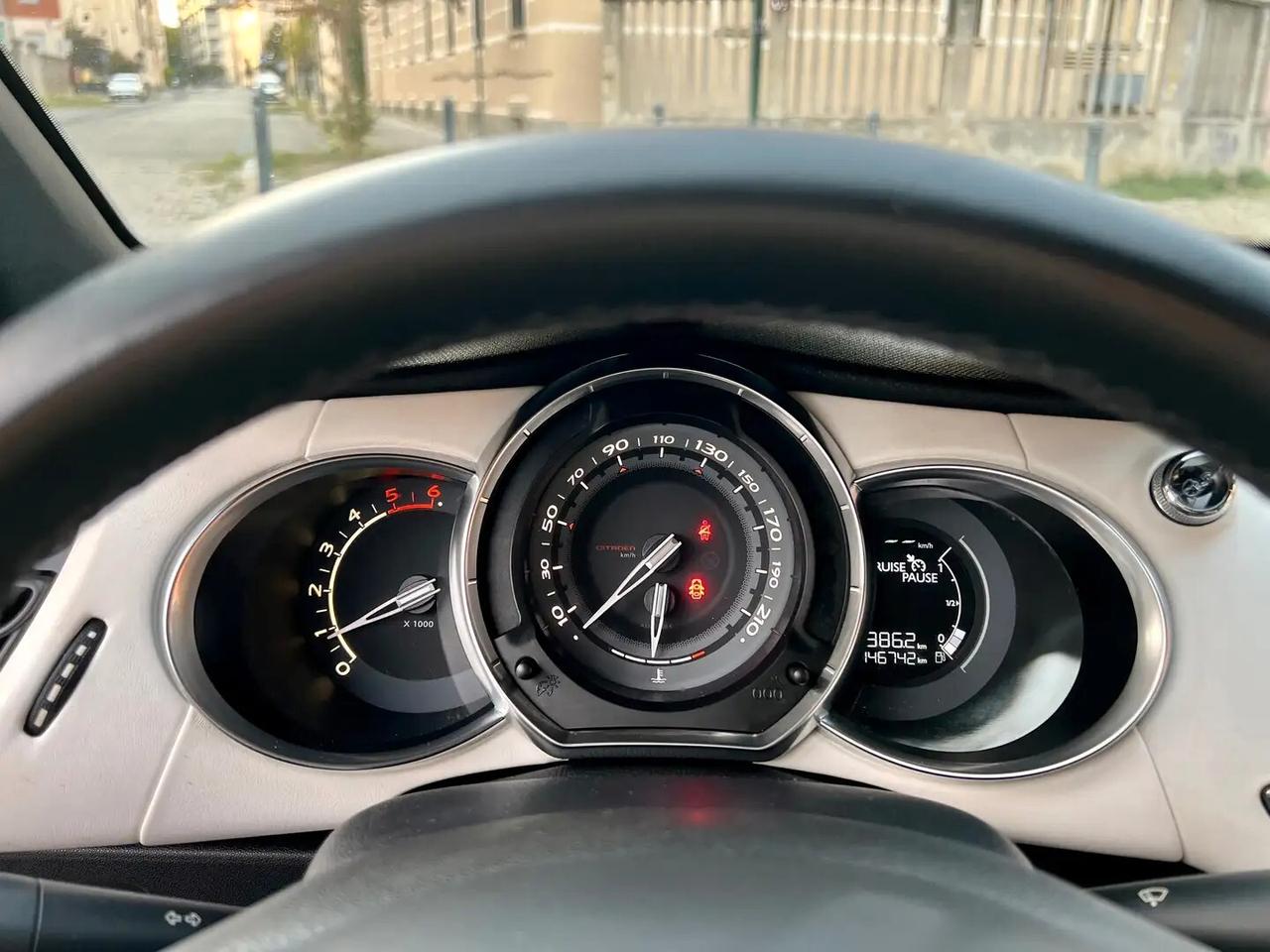 Ds DS3 3 1.6 e-HDi 90 airdream Ultra Prestige