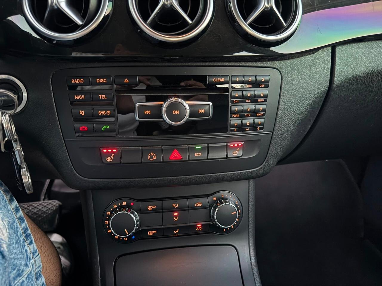 MERCEDES B180d SPORT