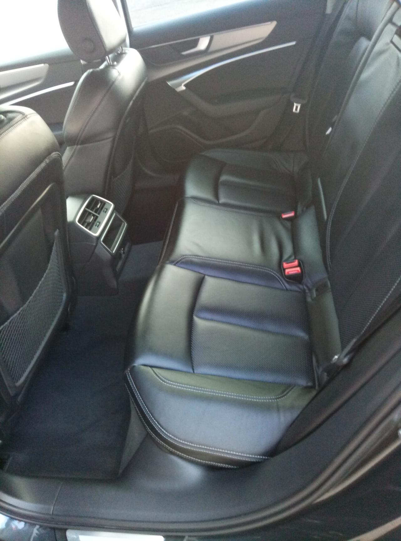 Audi A6 Avant 40 2.0 TDI S tronic mhev Business Advanced 204 cv