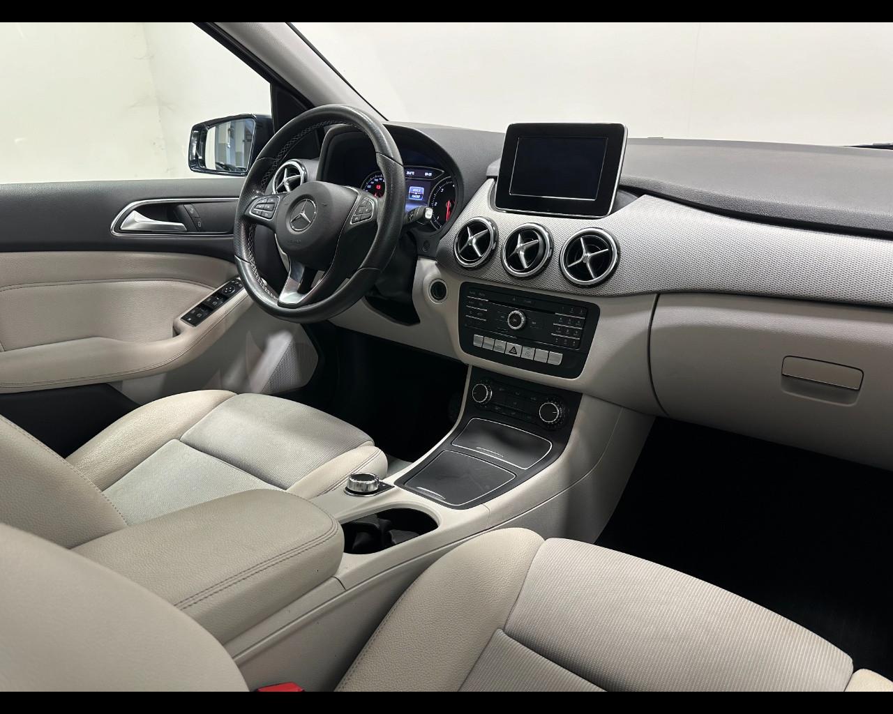 Mercedes-Benz CLASSE B CDI AUTO SPORT