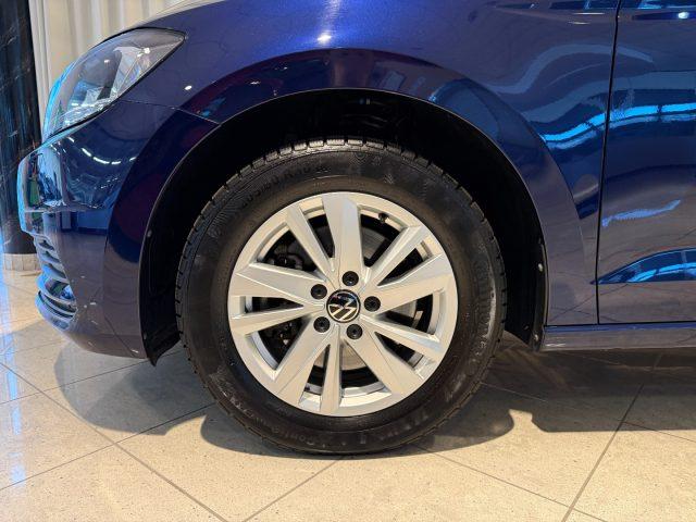 VOLKSWAGEN Touran 1.5 TSI DSG Business 7P ACC Camera GANCIO