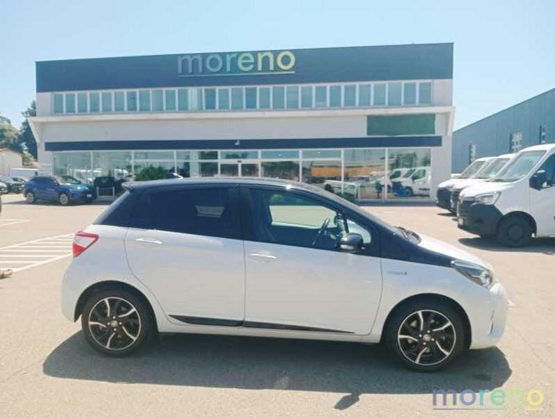 Toyota Yaris 1.5 hybrid Trend White Edition