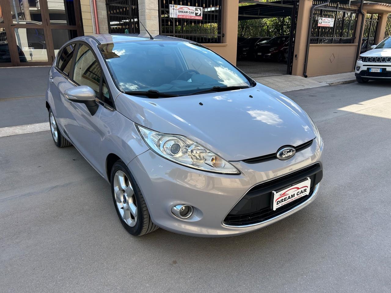 Ford Fiesta 1.4 TDCi 5p. Titanium