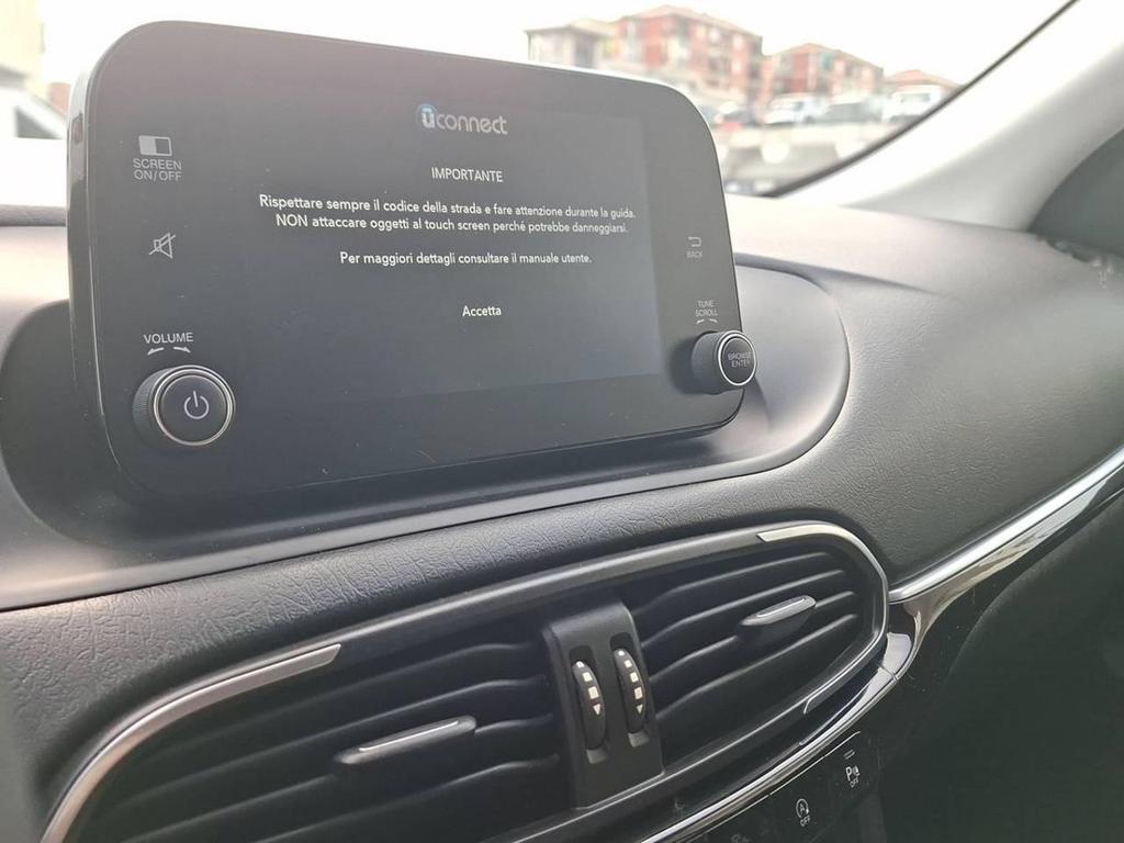 Fiat Tipo 1.0 Cross