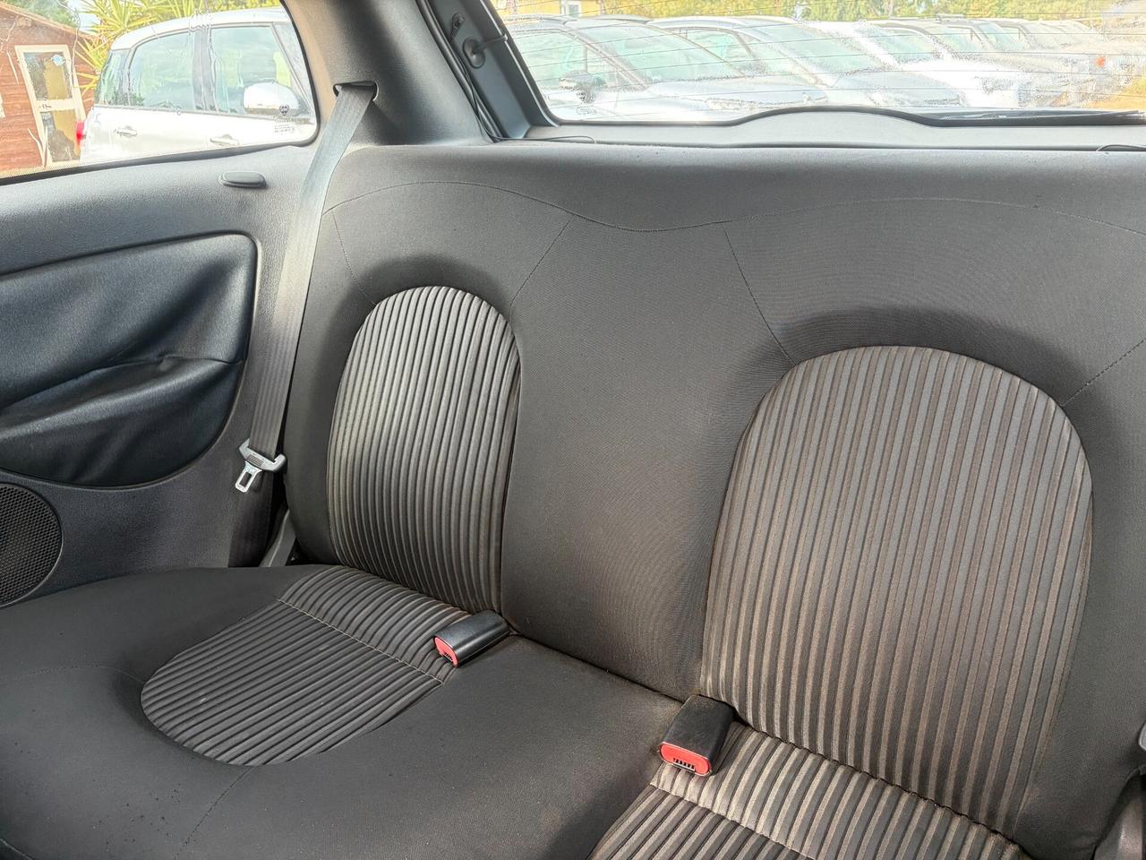 LANCIA YPSILON 1.2 60CV ANNO 2009 190.000 KM