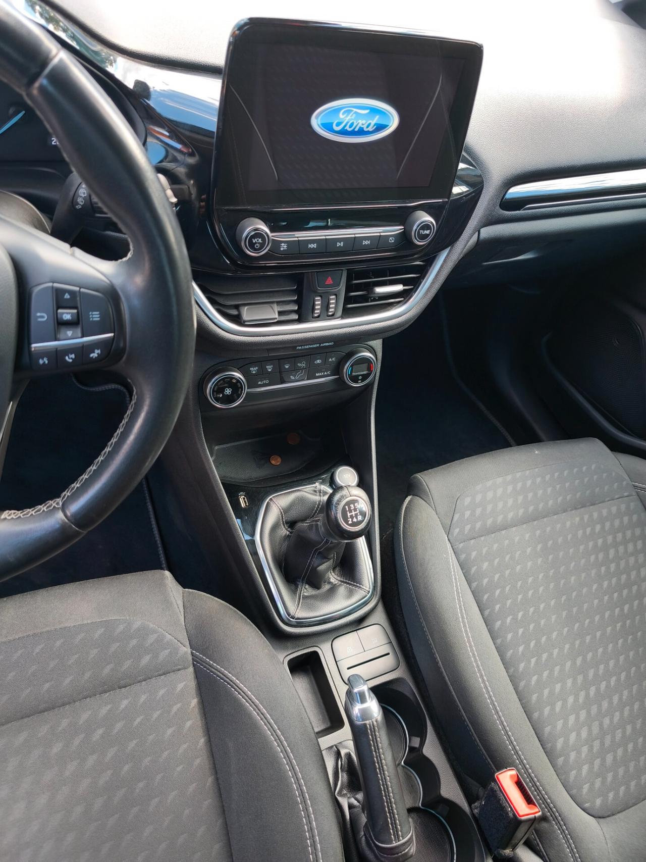 Ford Fiesta 5 porte Titanium