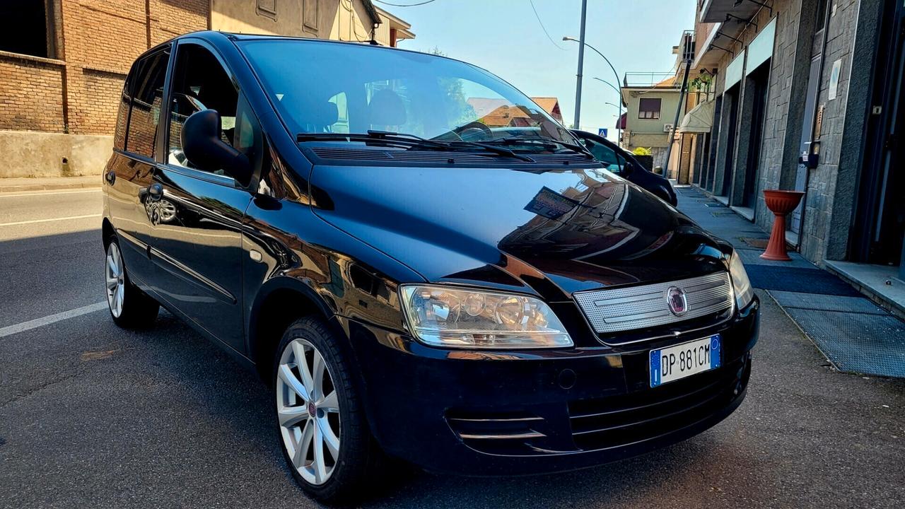 Fiat Multipla 1.6 16V Natural Power Emotion