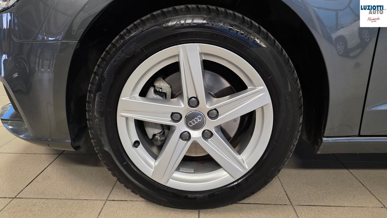 Audi A3 SPORTBACK 1.6 TDI BUSINESS - UNICO PR.