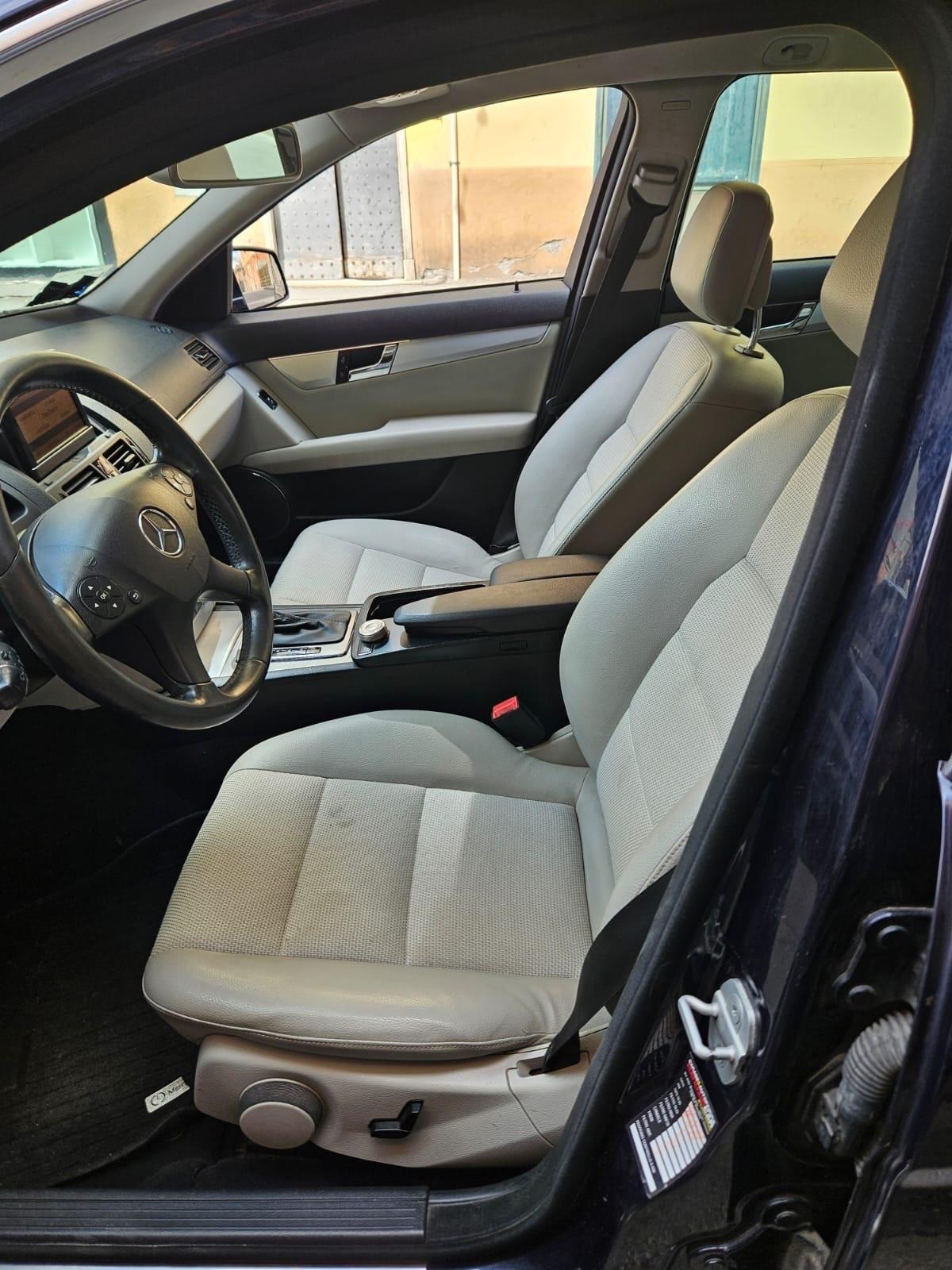 Mercedes-benz C 220 C 220 CDI BlueEFFICIENCY Avantgarde AMG