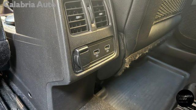 RENAULT Captur Plug-in Hybrid E-Tech 160 CV Rive Gauche