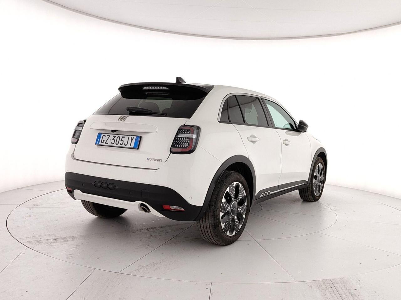 Fiat 600 Hybrid 110 CV DCT MHEV La Prima