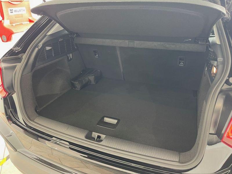Audi Q2 2.0 30 TDI BUSINESS S TRONIC NO VINCOLO DI FINANZIAMENTO