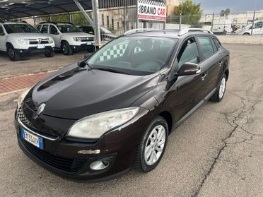 Renault Megane 1.5 dCi 110CV EDC SporTour 2012