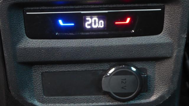 VOLKSWAGEN Tiguan 2.0 TDI 150 CV SCR DSG Elegance