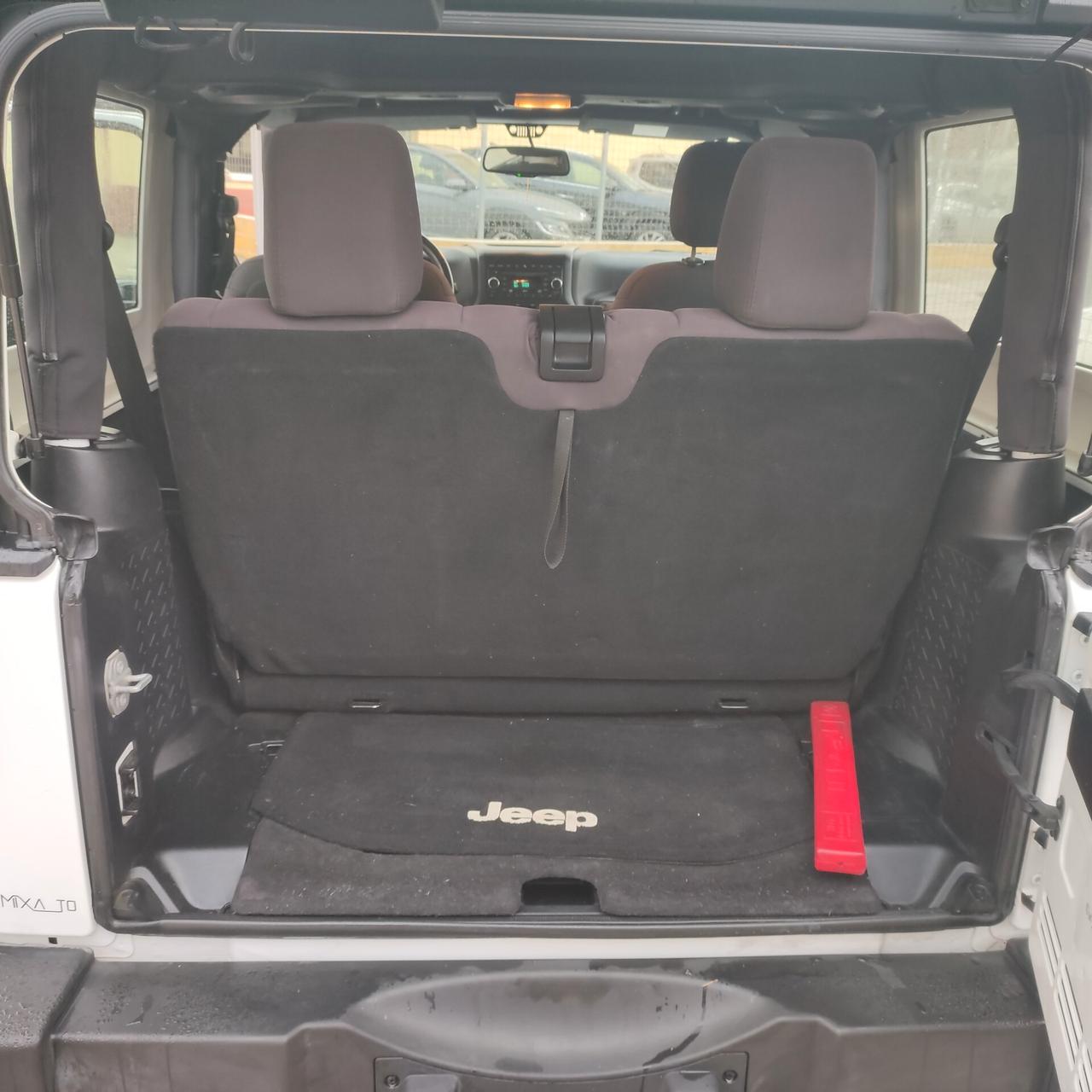 Jeep Wrangler 2.8 CRD DPF Sahara