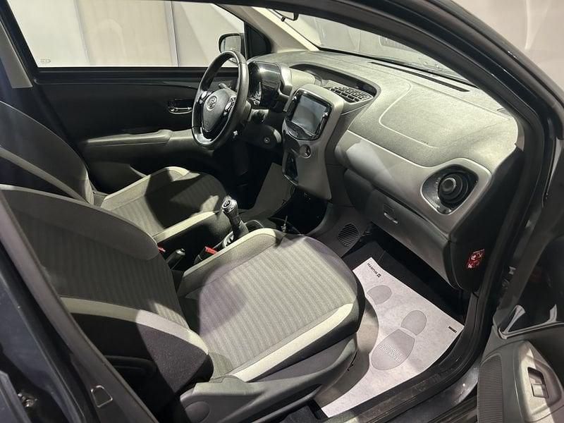 Toyota Aygo Aygo Connect 1.0 VVT-i 72 CV 5 porte x-fun