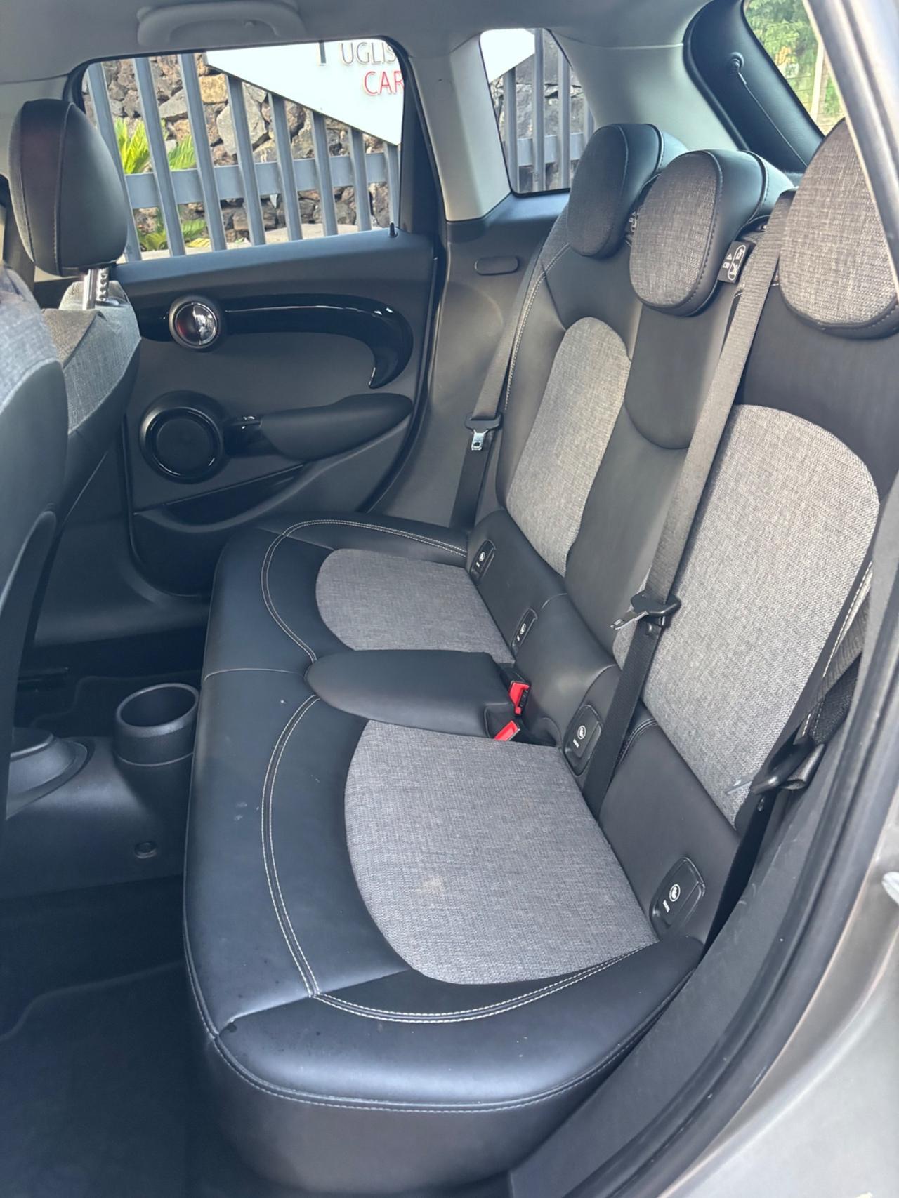 Mini 2.0 Cooper SD 170cv Business 5 porte 2018