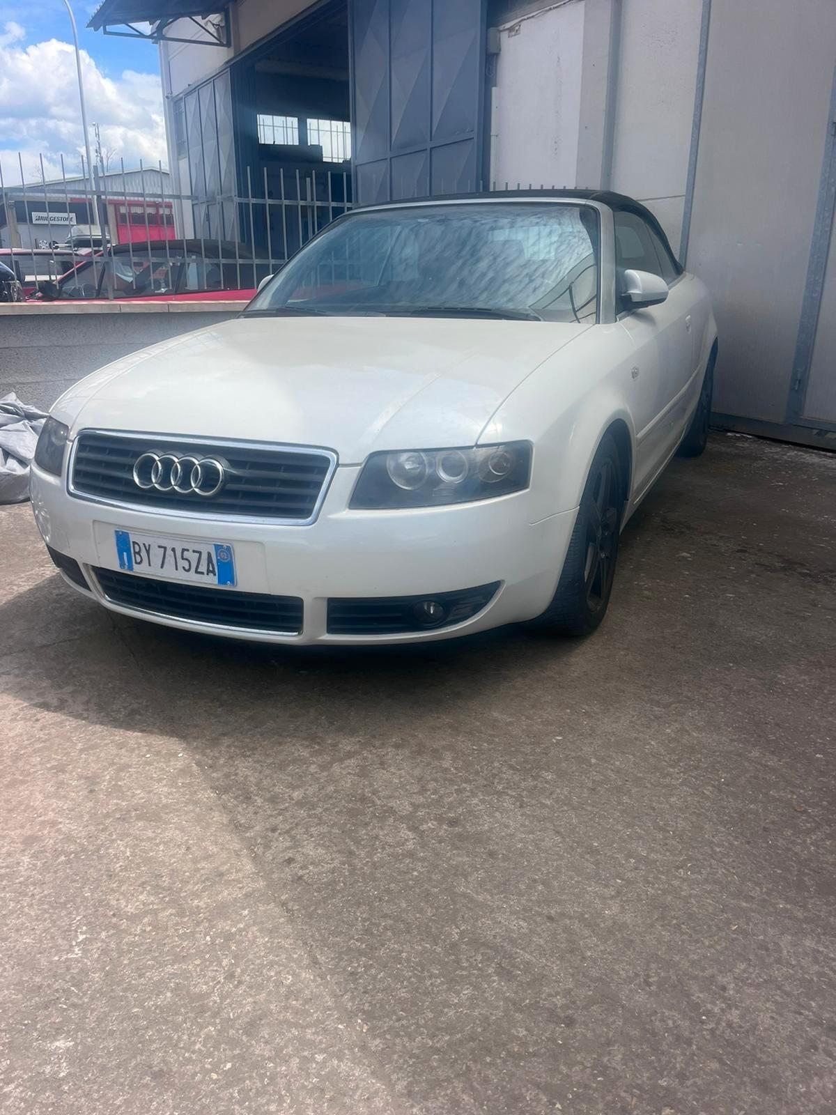 Audi A4 Cabriolet 3.0 V6 30V cat