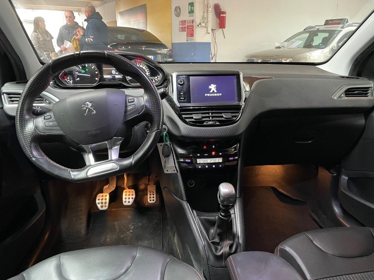 Peugeot 208 BlueHDi 1.6 GT Line