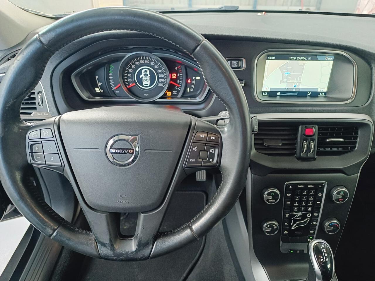 Volvo V40 Cross Country D2 Geartronic Momentum