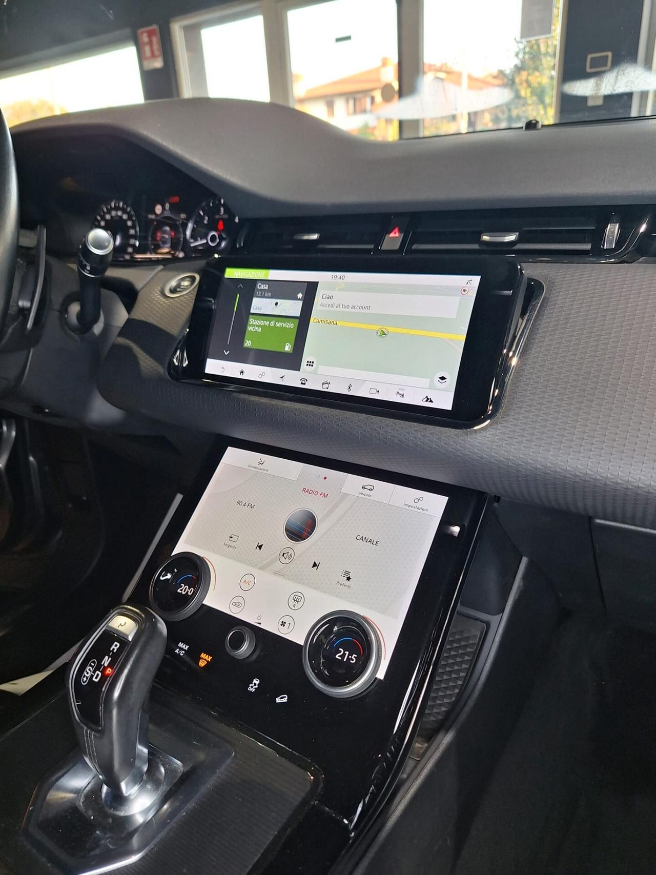 Land Rover Range Evoque AWD 2.0D I4-L.Flw 150 CV R-Dynamic S