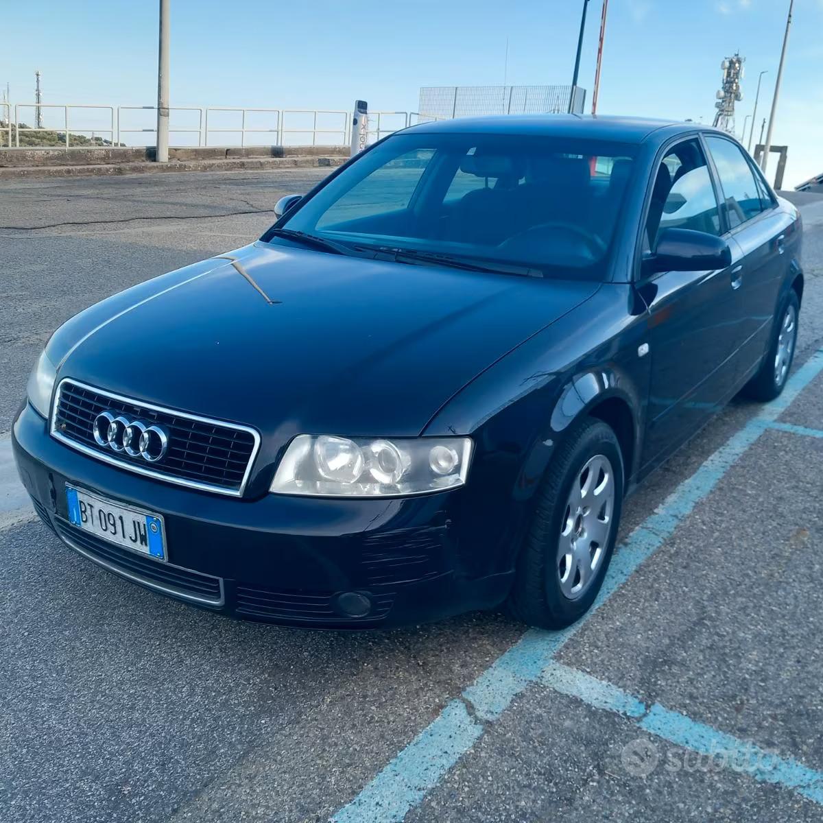 AUDI A4 1.9 TDI (GANCIO DI TRAINO)