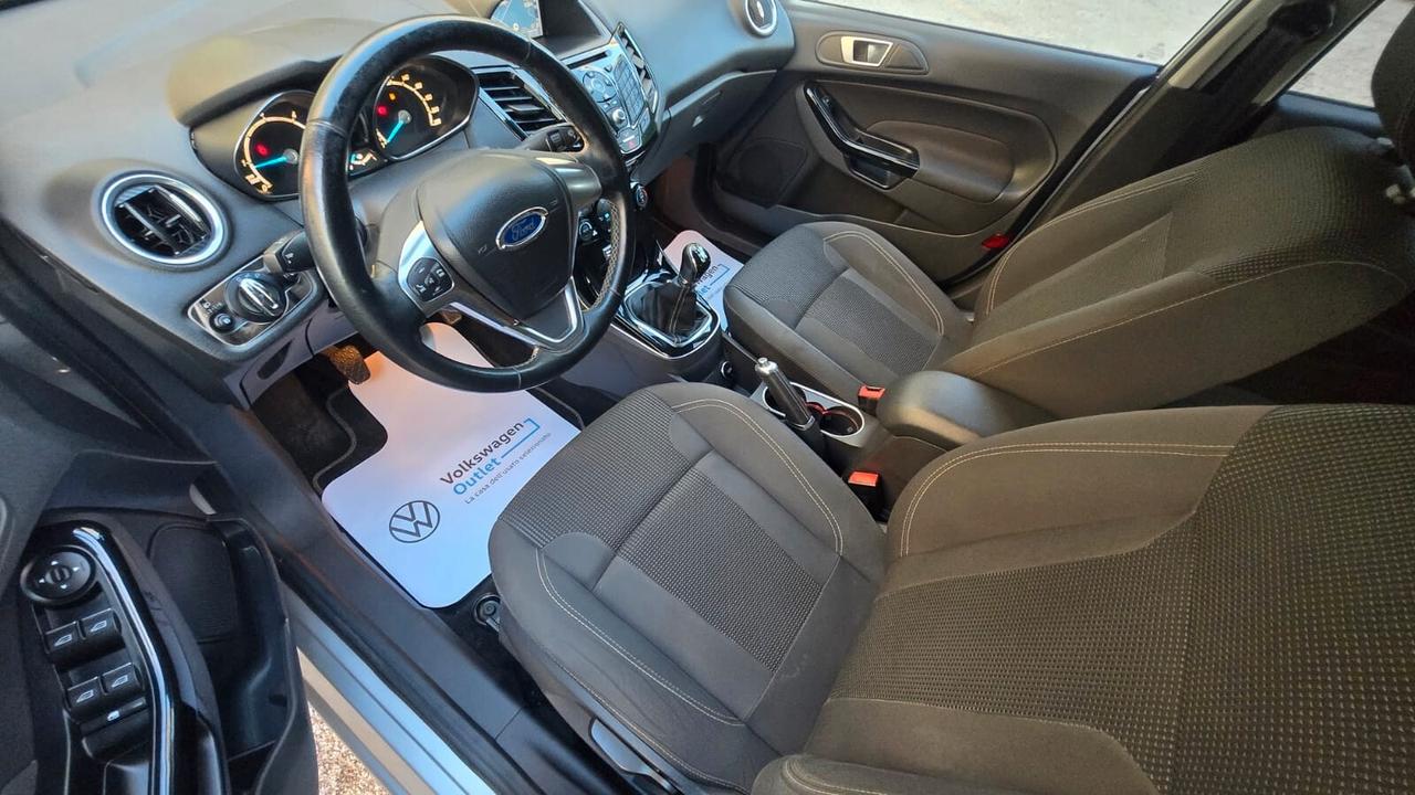 Ford Fiesta 1.5 TDCi 75CV 5 porte Titanium Neopatentati