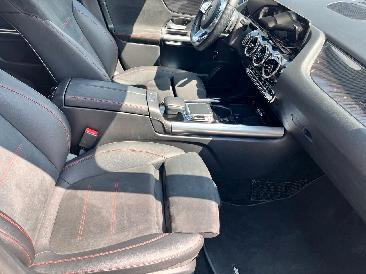 Mercedes-benz B 180 B 180 d Automatic