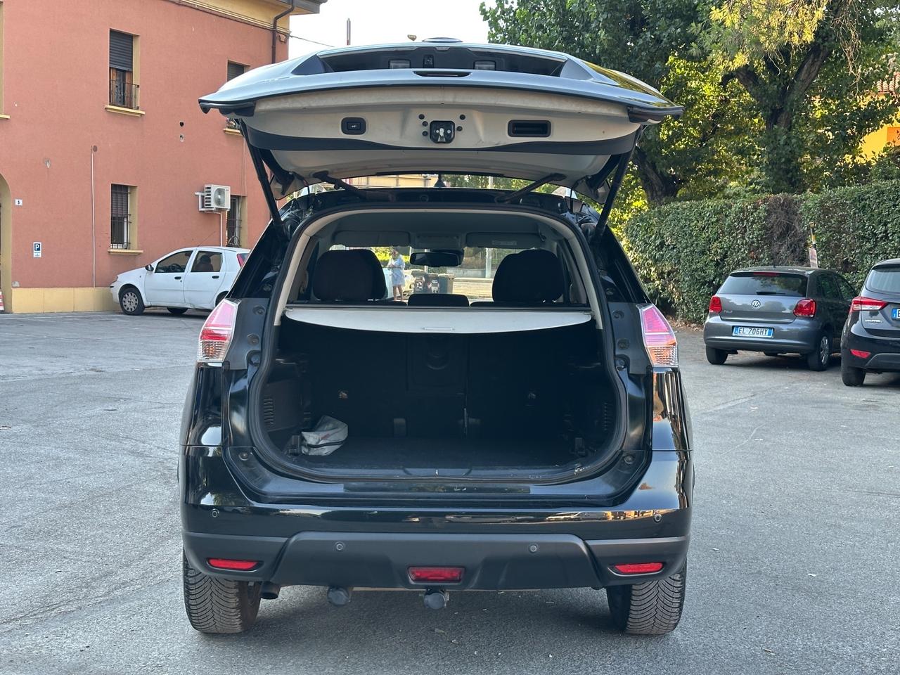 Nissan X-Trail 1.6 dCi Tekna solo 140mila km + gancio