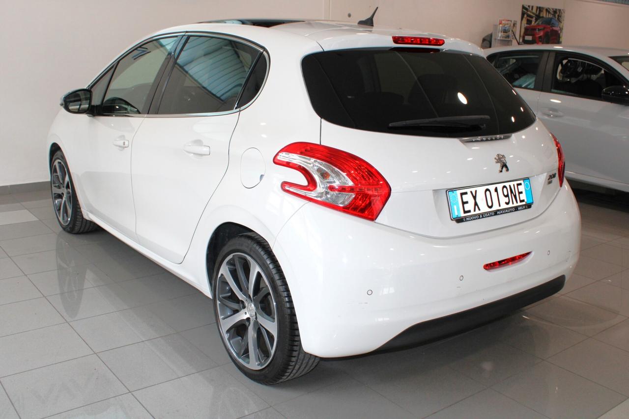 PEUGEOT 208 1.6 HDi Allure - 2015