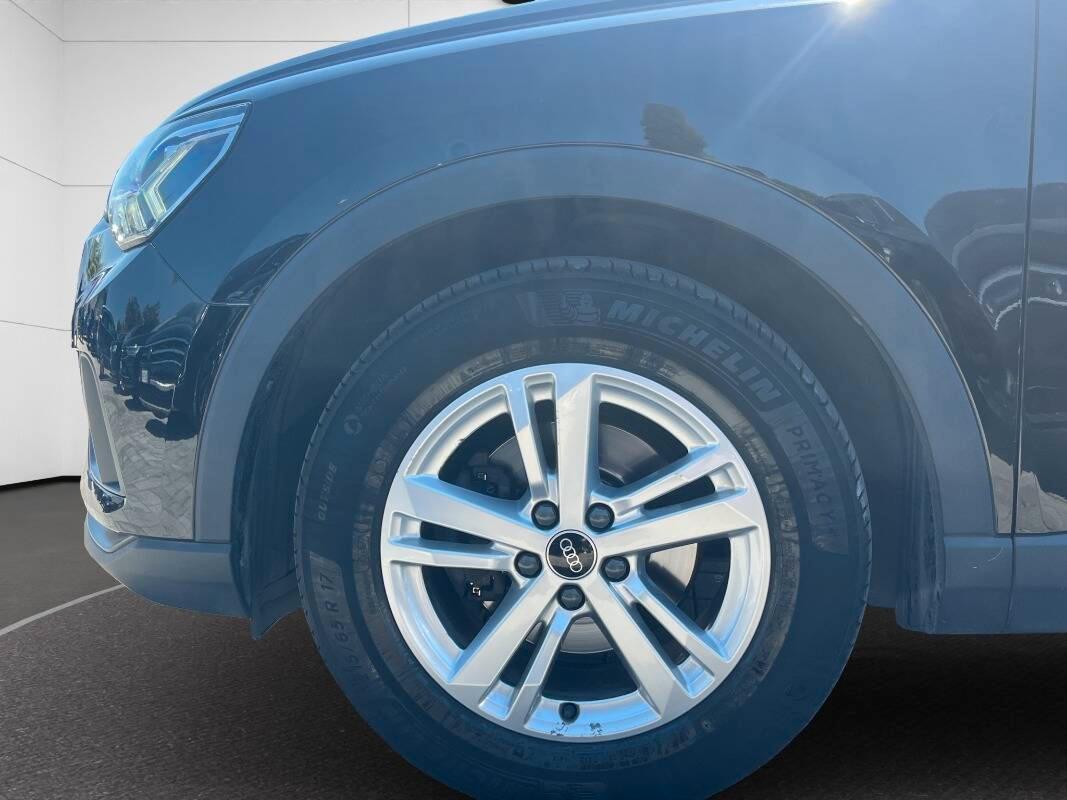 Audi Q3 35 2.0 tdi Business s-tronic