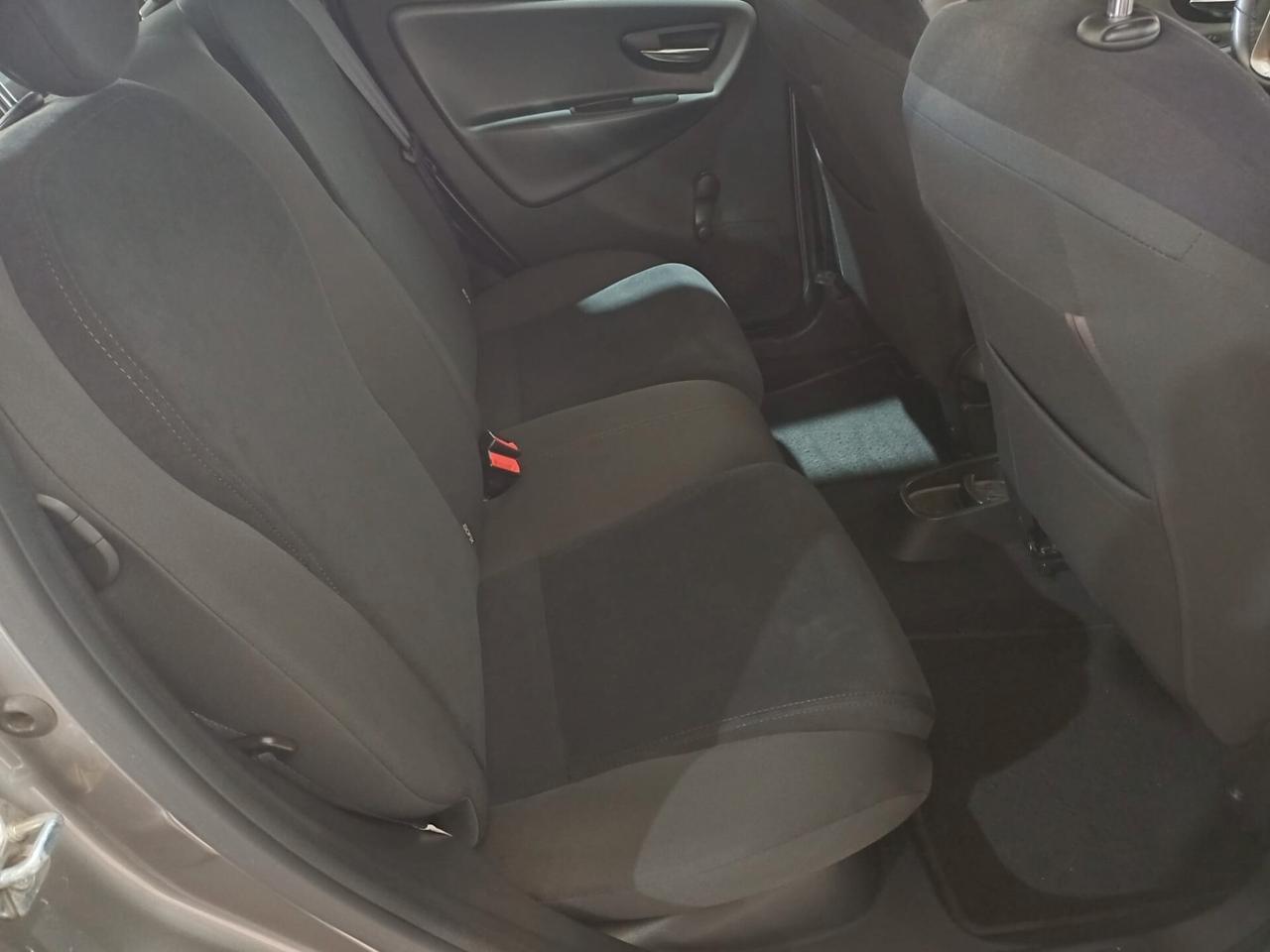 Lancia Ypsilon Benzina 0.9 twinair Metano - 2014