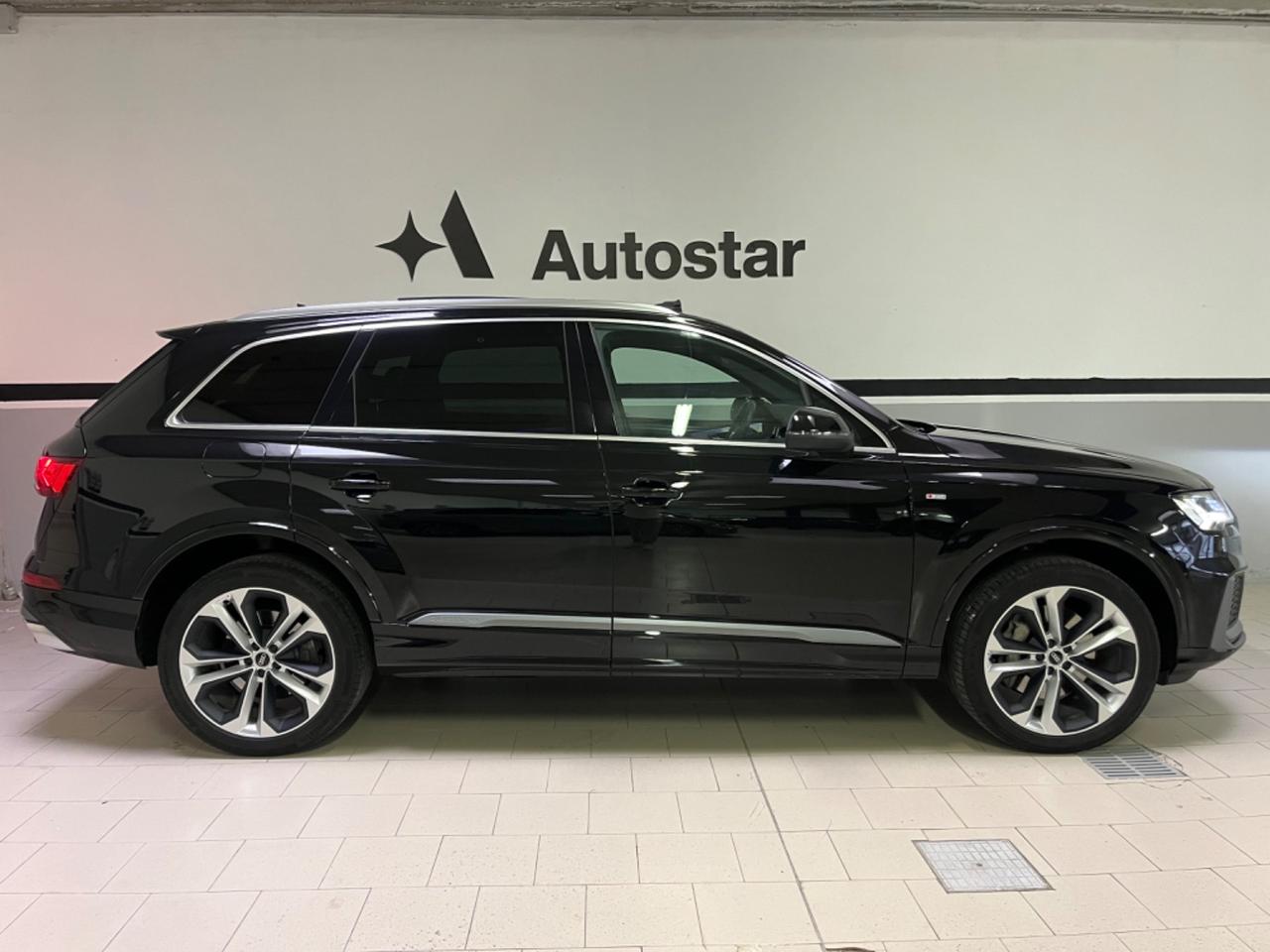 Audi Q7 45 TDI quattro tiptronic S line 7 posti *tetto