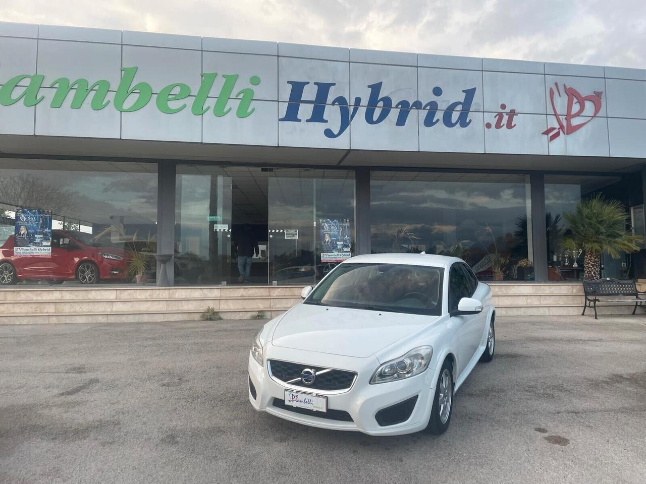 VOLVO C30 1.6 D DRIVE SUMMUM