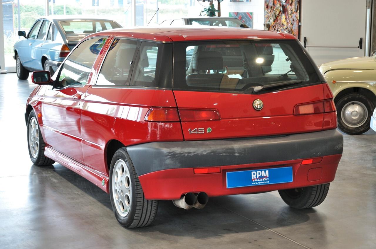 Alfa Romeo 145 2.0i 16V Twin Spark cat Quadrifoglio