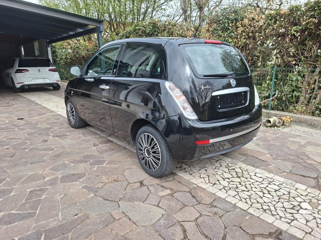Lancia Ypsilon 1.2 69 CV 3 porte S&S Gold