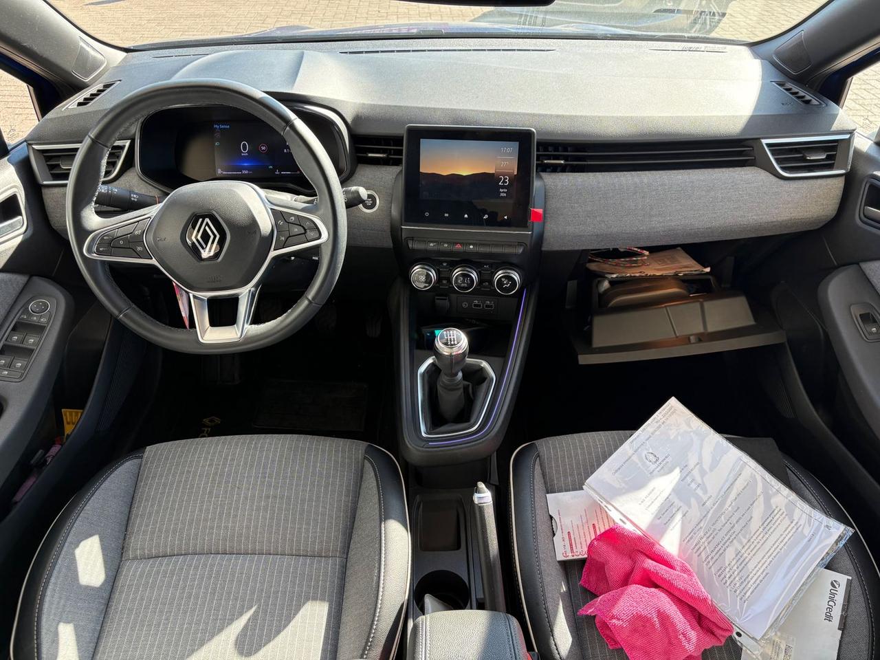 Renault Clio Techno 1.0 ECO-G 100 #10575